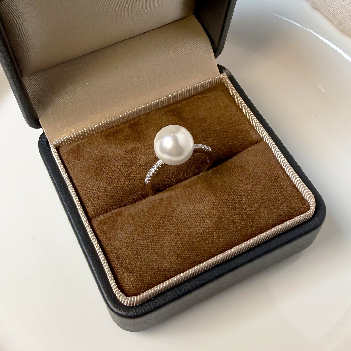 Pearl Ring S925 Sterling Silver Ring Women's Personality Niche Inlaid Zircon Open Live Buckle Seiko Versatile Premium Sense