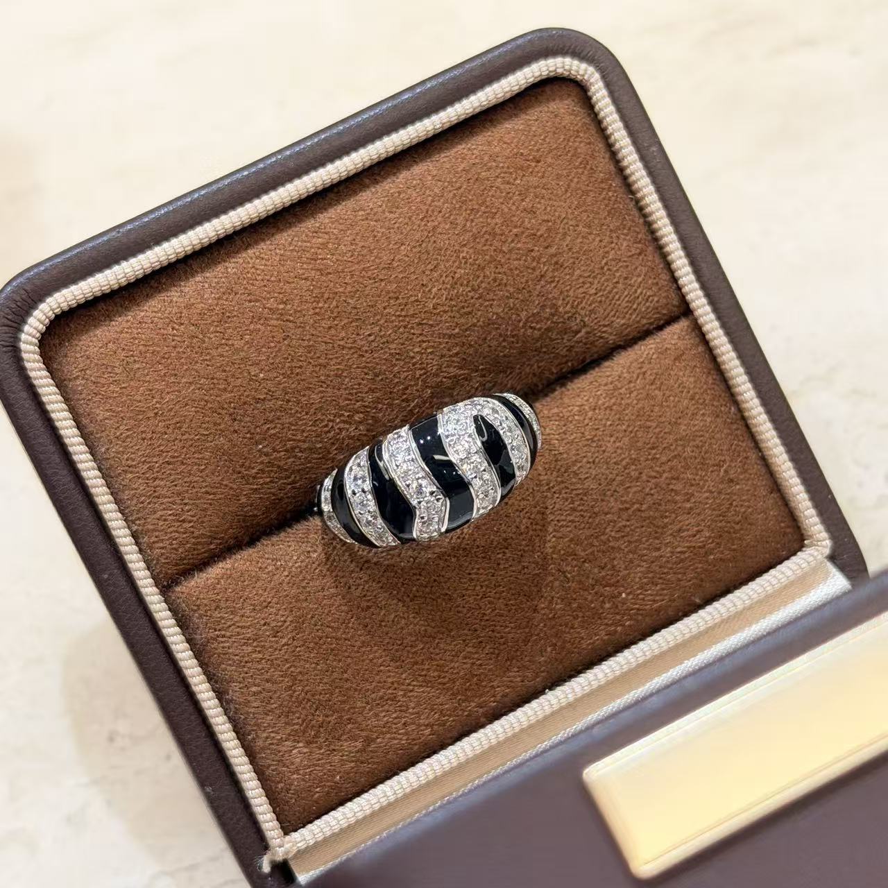S925 sterling silver, black enamel zebra ring, high-end sparkling design, medieval Italian classic
