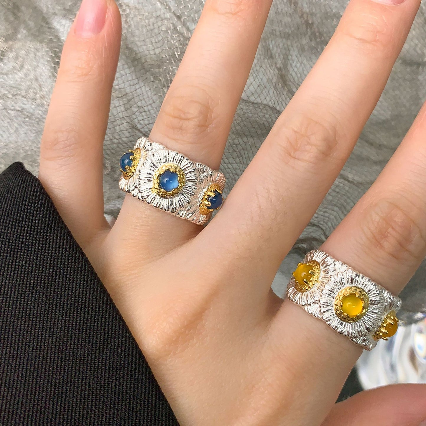 1928 blue and yellow agate daisy ring for women's high sense S925 sterling silver ins niche two-color silver ring