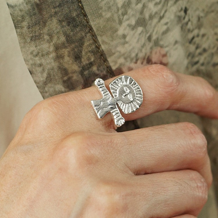 S925 sterling silver hug ring, niche design, leisurely retro fun, simple and fashionable