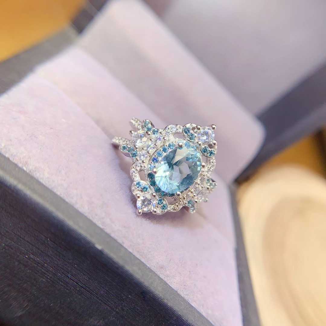 Natural Aquamarine Ring S925 Silver Inlaid Light Luxury Premium Design High Clarity Luxury Gifts for Important Occasions