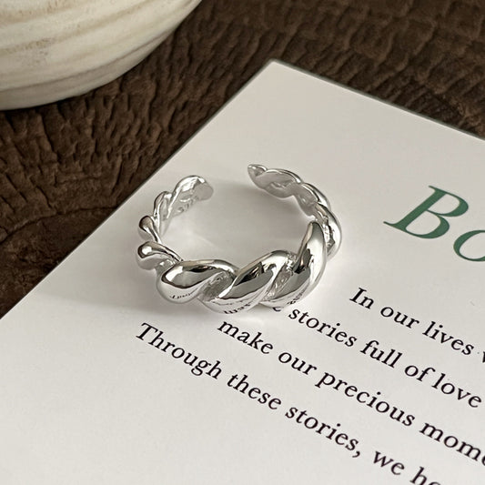 925 sterling silver twist croissant ring female Korean ins niche fashion personality temperament open ring J5104