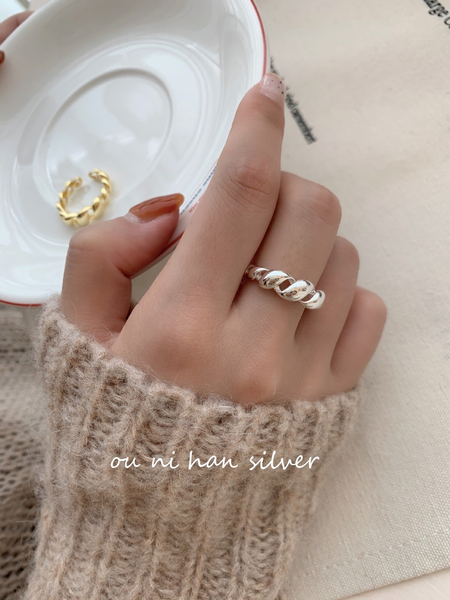 Heavy Industry S925 Sterling Silver Ring Women's ins Style Niche Design High Sense Light Luxury Fashion Index Finger Ring